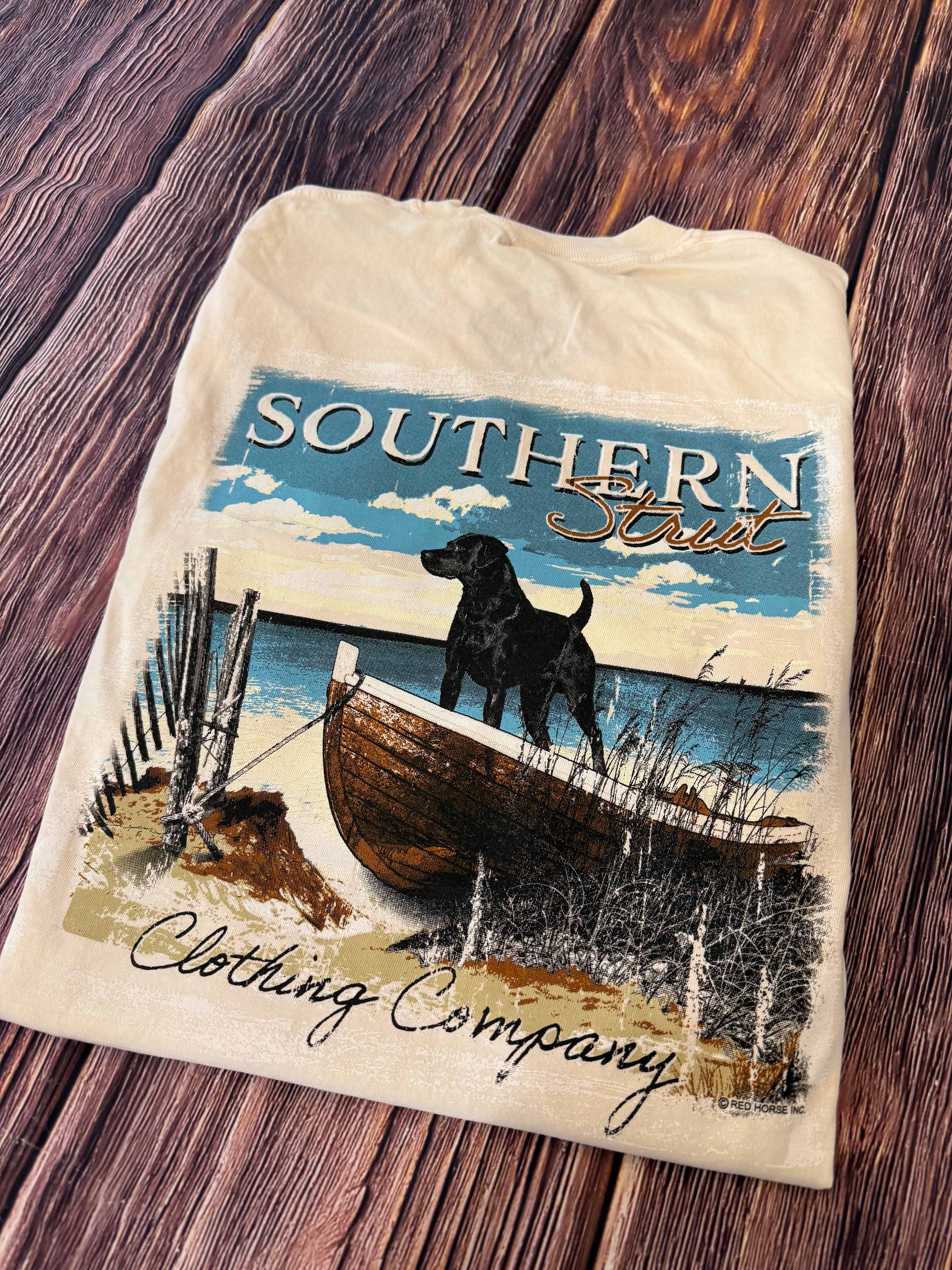 Southern Strut Lab & Boat Tee