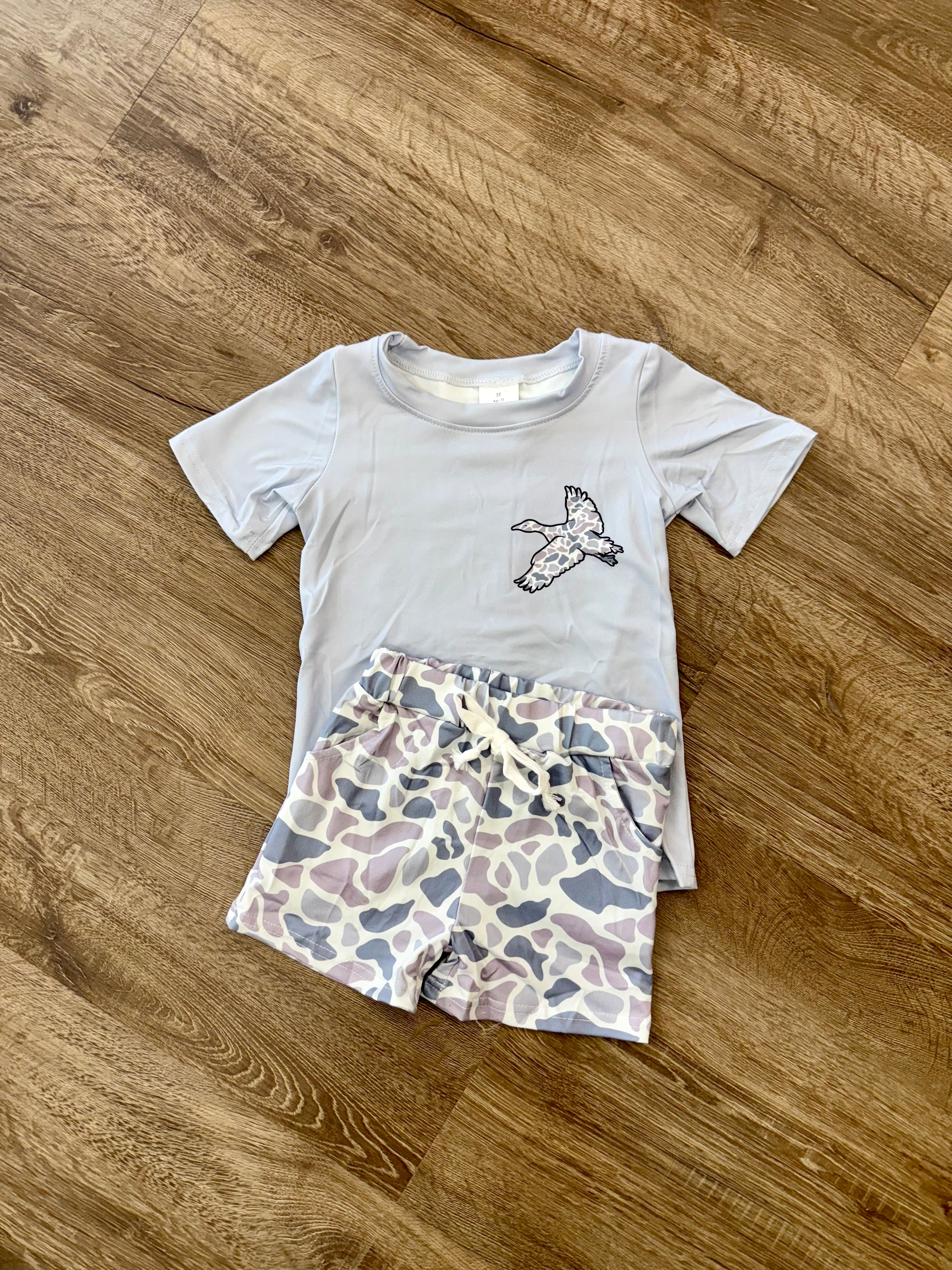 Camo Duck Tee & Shorts Set – Kids
